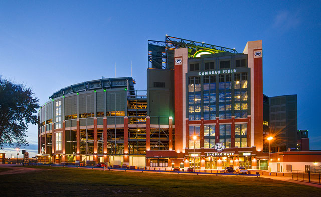 Lambeau Field's Grand, Bad Architecture